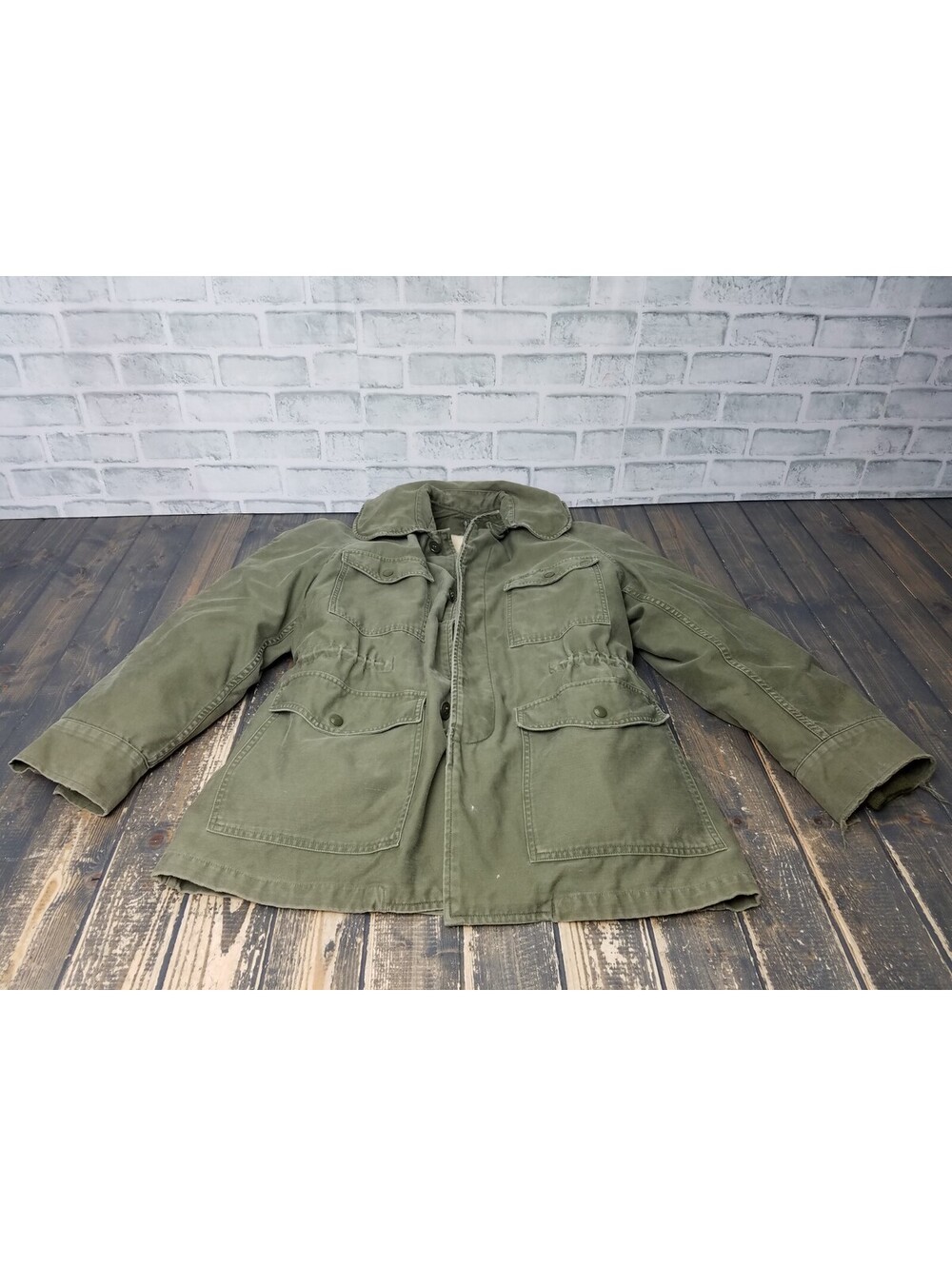Vintage Vietnam 8405-753-6409 Medium Long Field Jacket Coat Olive Green Liner